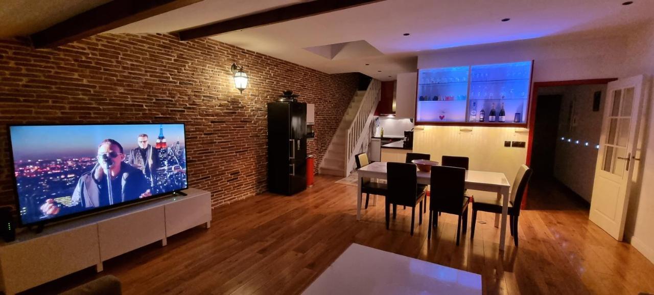 Apartament Chambre D'Hotes Sde, Wc Prive Climatise Dans Loft 80M2 Espace Commun Avec Les Habitants Salon Et Cuisine Tulon Zewnętrze zdjęcie